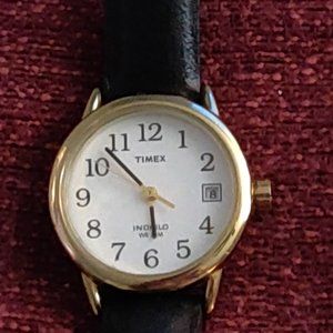 Amaze-Zing (B4) Sale!!: # 237 Timex Indiglo Date Watch